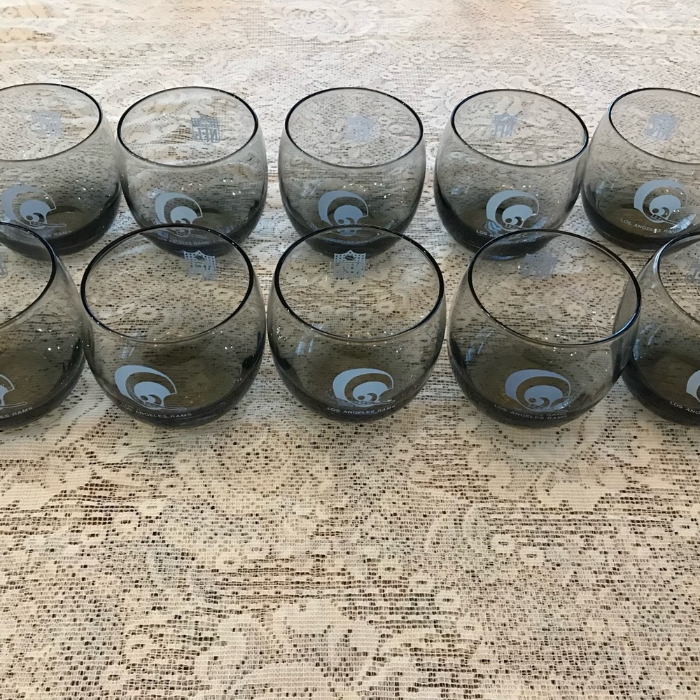 Set of 10 NFL Los Angeles Rams Roly Poly Smoked Glass Tumblers.
